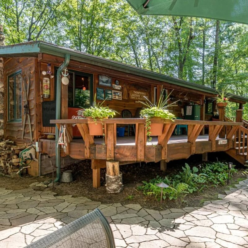 Main House on Horsehead Lake